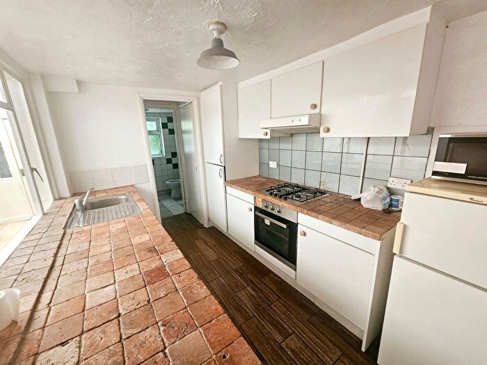 4 Bedroom Property To Rent In Padwell Road, Southampton, SO14