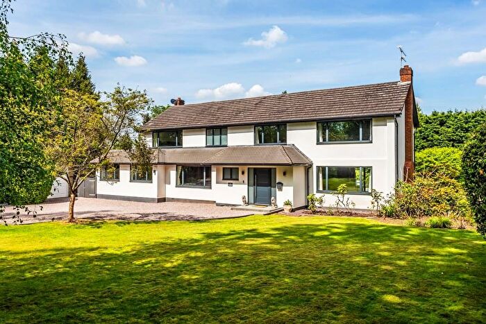 5 Bedroom Detached House For Sale In Reigate Road, Leatherhead, KT22