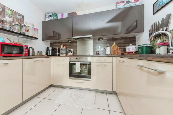 1 Bedroom Flat For Sale In Cotterells, Hemel Hempstead, HP1