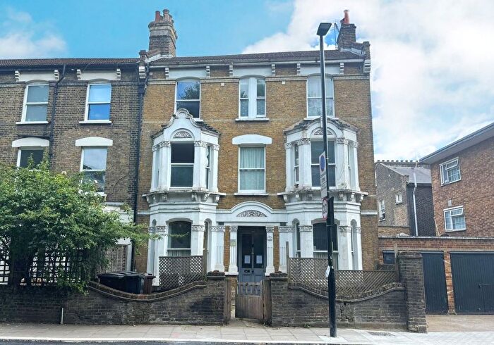 1 Bedroom Flat For Sale In Flat, A Agar Grove, Camden, London, NW1