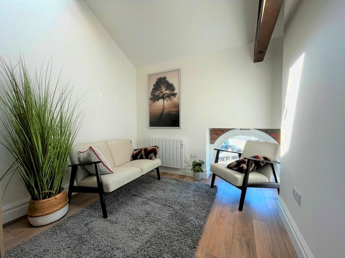 1 Bedroom Flat To Rent In Golden Hill Lane, Leyland, PR25