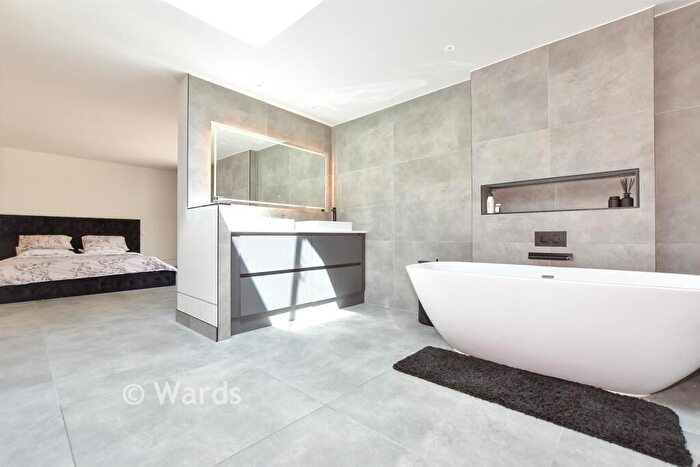 5 Bedroom Detached Bungalow For Sale In Glen Walk, Yorkletts, Whitstable, Kent, CT5