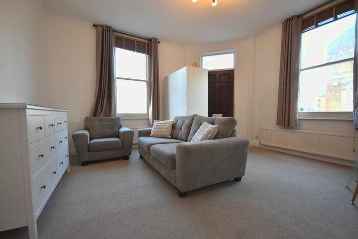 2 Bedroom Flat To Rent In Quicks Road, South Wimbledon, London, SW19