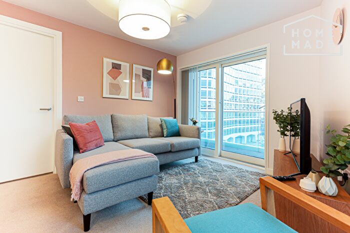 1 Bedroom Flat To Rent In Aston Place, B1