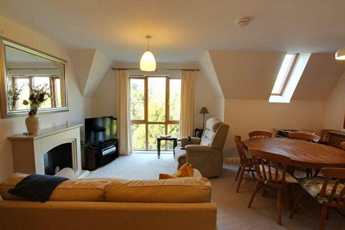 1 Bedroom Retirement Property For Sale In Kleinwort Close, Hurst Place, RH16