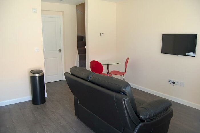 1 Bedroom Terraced House To Rent In Charleston Road North, Cove, Aberdeen, AB12