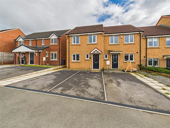 3 Bedroom End Of Terrace House For Sale In Bradford Drive, Bishop Auckland, Co Durham, DL14