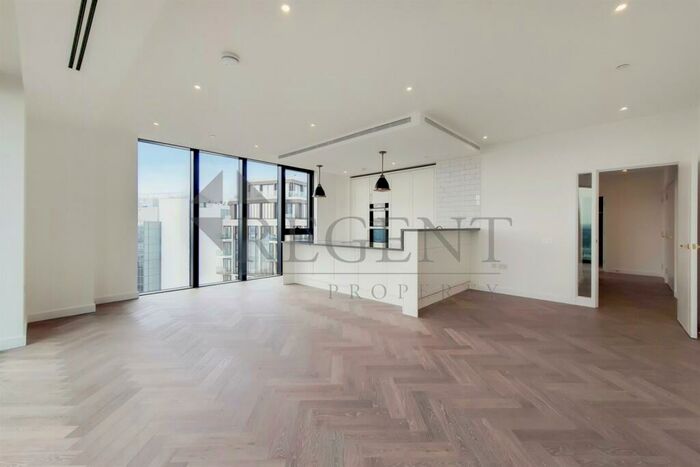 3 Bedroom Apartment To Rent In Gauging Square, London Dock, E1W