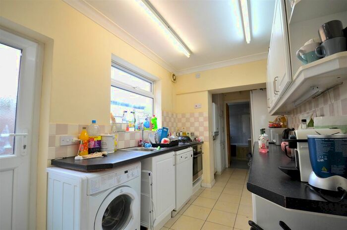 4 Bedroom Terraced House To Rent In Selly Oak, Birmingham, B29
