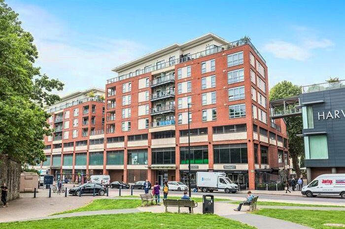 2 Bedroom Apartment To Rent In Horizon, Broad Weir, Bristol City Centre, BS1