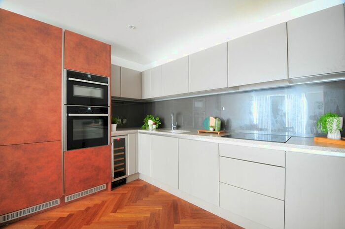 2 Bedroom Flat For Sale In Owen Street, Manchester, M15