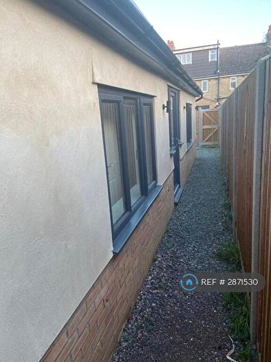 2 Bedroom Flat To Rent In Suez Road, Cambridge, CB1