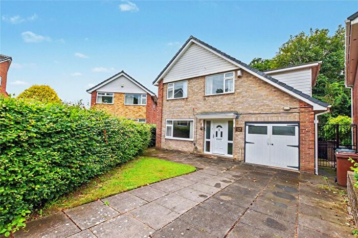 4 Bedroom Detached House For Sale In Woodlands, East Ardsley, Wakefield, West Yorkshire, WF3