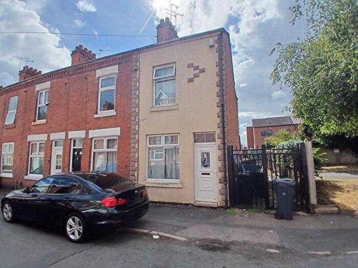 2 Bedroom End Of Terrace House For Sale In Clifton Road, Aylestone, LE2