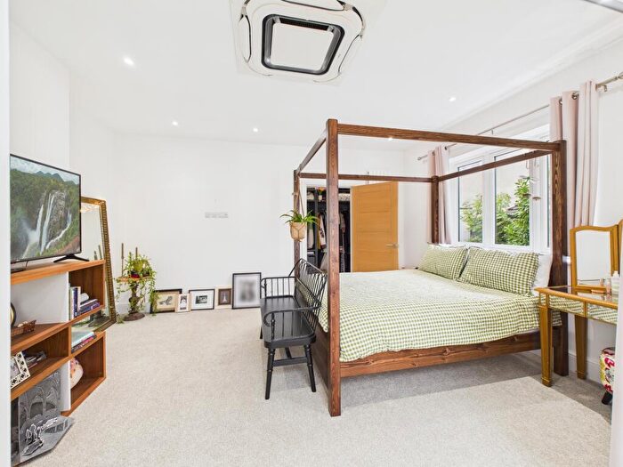 3 Bedroom Detached Bungalow For Sale In Stenson Road, Sunnyhill, DE23