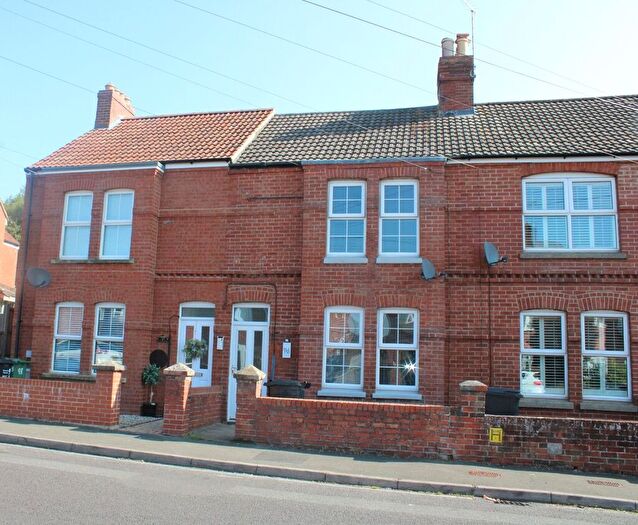 3 Bedroom Terraced House To Rent In Preston Grove, Yeovil, BA20