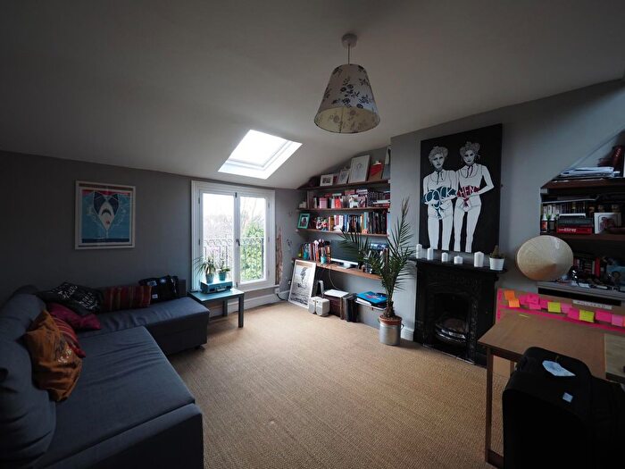 1 Bedroom Flat To Rent In Addington Road, London, N4