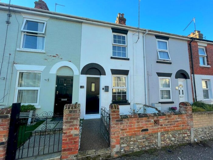 3 Bedroom Property To Rent In Pier Road, Gorleston, Great Yarmouth, NR31