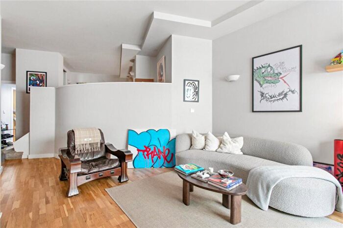 1 Bedroom Apartment For Sale In Anlaby House, Boundary Street, London, E2