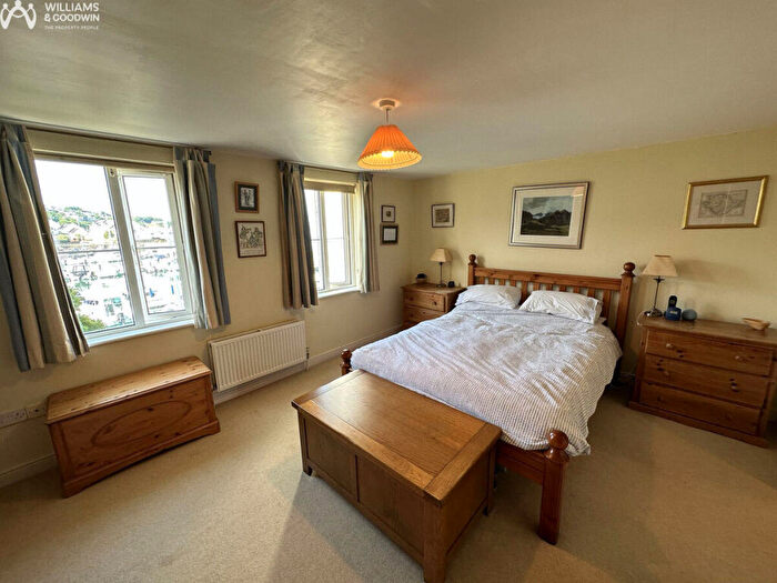 3 Bedroom Terraced House For Sale In Hen Gei Llechi, Y Felinheli, LL56