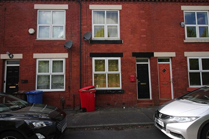3 Bedroom Terraced House To Rent In Goulden Street, Salford, M6
