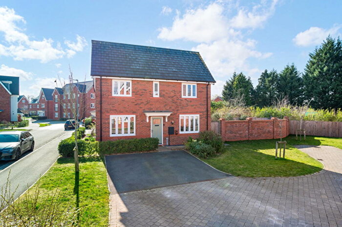 3 Bedroom Semi Detached House For Sale In Peterfield Way, Poynton, Stockport, SK12