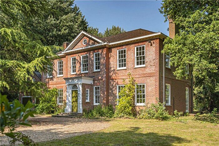 5 Bedroom Detached House To Rent In Newlands, Aldershot Road, Guildford, Surrey, GU3