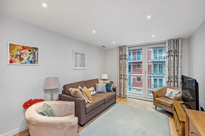 1 Bedroom Flat To Rent In Albert Embankment, Nine Elms, London, SE1