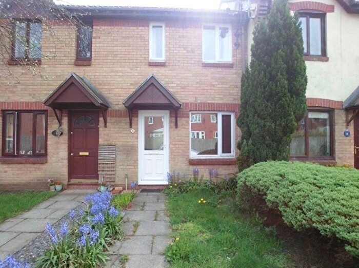 2 Bedroom Terraced House For Sale In Golwg Y Mynydd, Godrergraig, Swansea, SA9