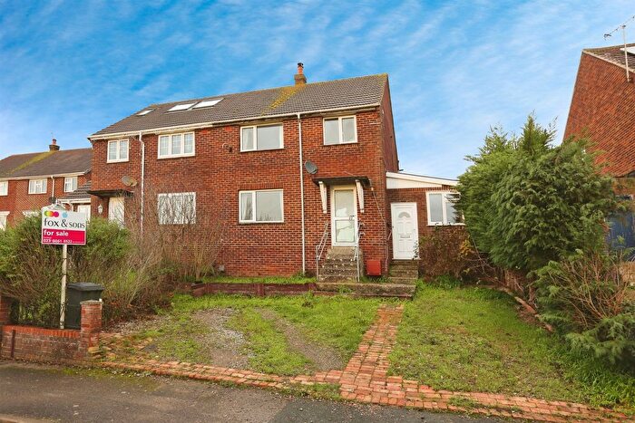 3 Bedroom Semi-Detached House For Sale In Cotton Close, Bishopstoke, Eastleigh, SO50