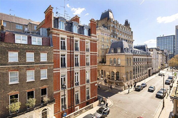 2 Bedroom Flat For Sale In Queen Anne Street, London, W1G