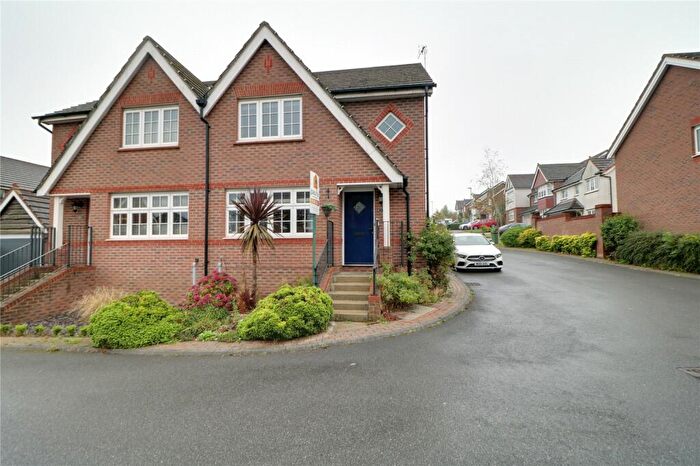 3 Bedroom Semi-Detached House For Sale In Graburn Way, Barton-upon-Humber, Lincolnshire, DN18