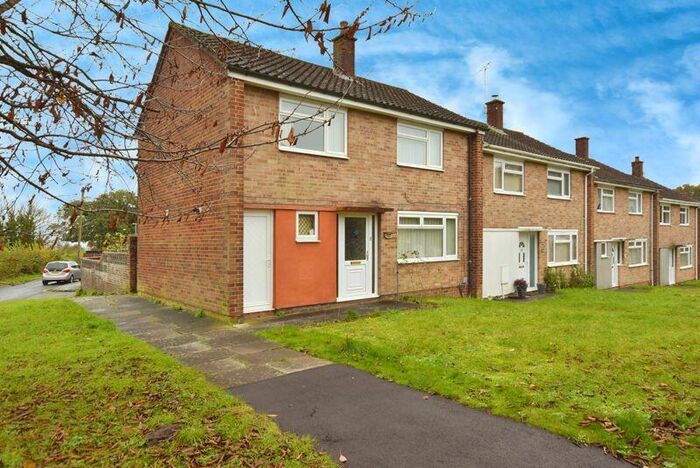 3 Bedroom End Of Terrace House For Sale In Devizes Road, Salisbury ***Video Tour***, SP2