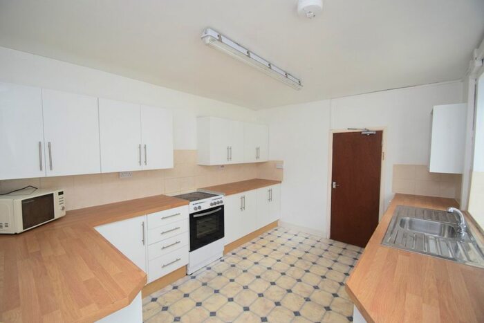 5 Bedroom Terraced House To Rent In Killigrew Street, Falmouth, TR11