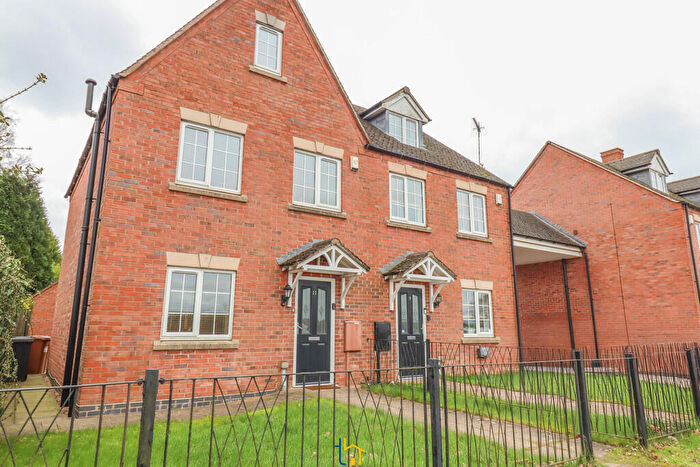 4 Bedroom Semi Detached House To Rent In Desford Road, Newbold Verdon, LE9