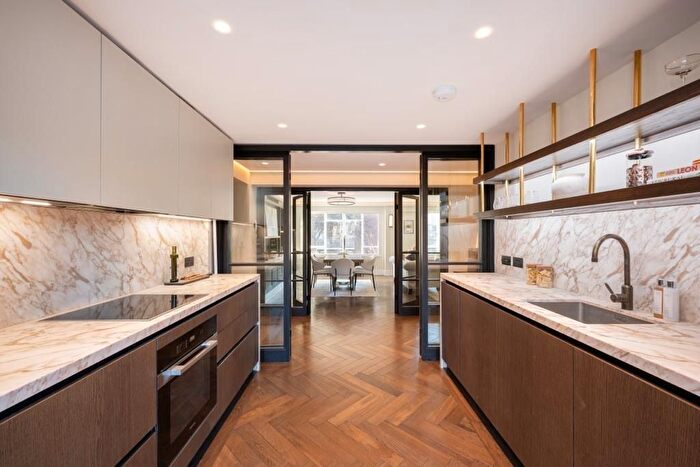 2 Bedroom Flat To Rent In Montagu Street, Marylebone, W1H