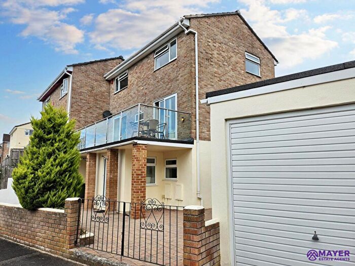 5 Bedroom Semi-Detached House For Sale In Rashleigh Avenue, Plymouth, PL7