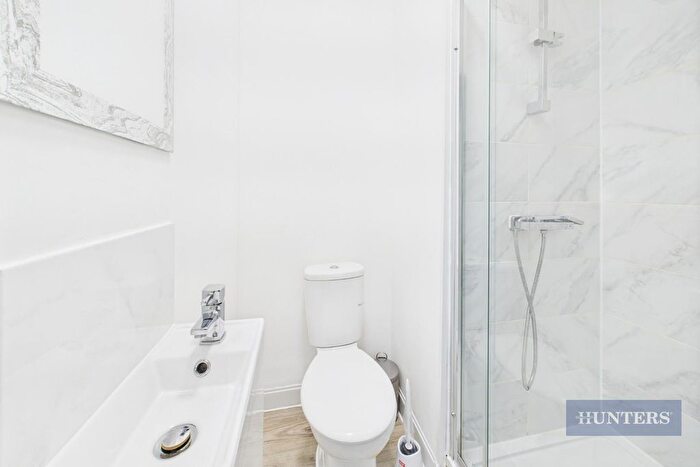 5 Bedroom Semi-Detached House To Rent In Newcombe Road, Southampton, SO15