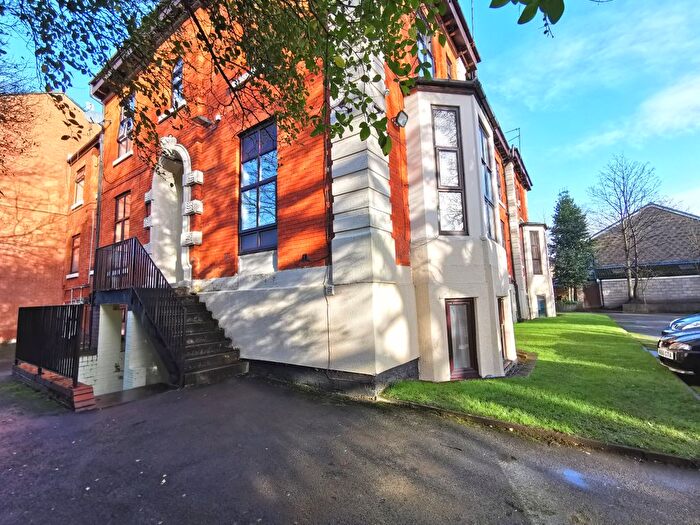 1 Bedroom Flat To Rent In Whalley Road, Manchester, M16
