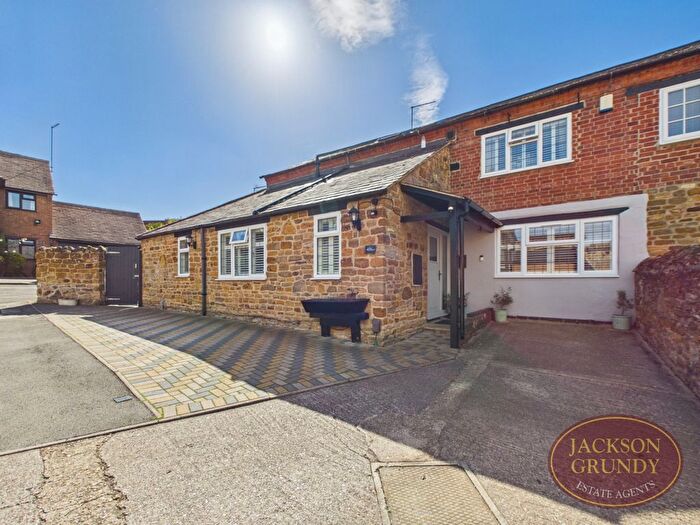 3 Bedroom Semi-Detached House For Sale In Stable Court, Kingsthorpe, NN2