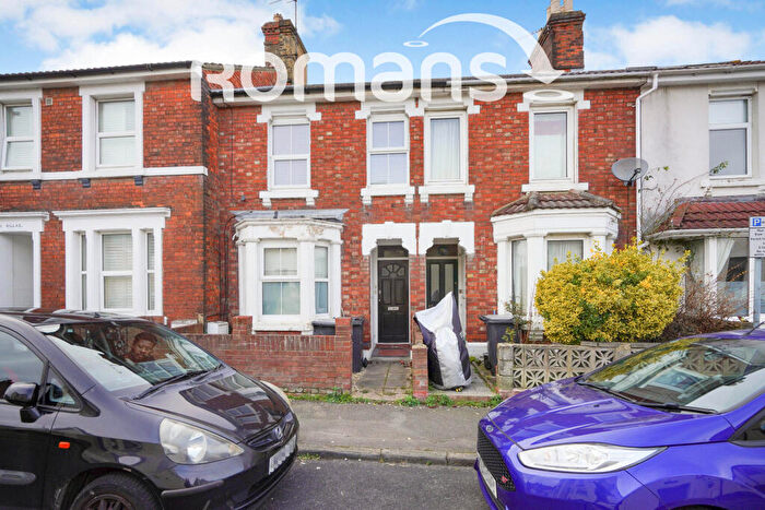 Studio To Rent In Radnor Street, Swindon, Wiltshire, SN1