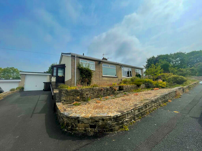 2 Bedroom Semi-Detached Bungalow To Rent In Hawber Cote Drive, Silsden, BD20