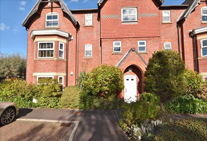 2 Bedroom Flat For Sale In Oxford Mews, Buckshaw Village, Chorley, PR7