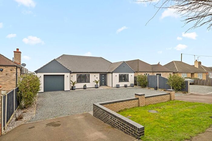 4 Bedroom Detached Bungalow For Sale In Upwell Road, March, Cambridgeshire, PE15