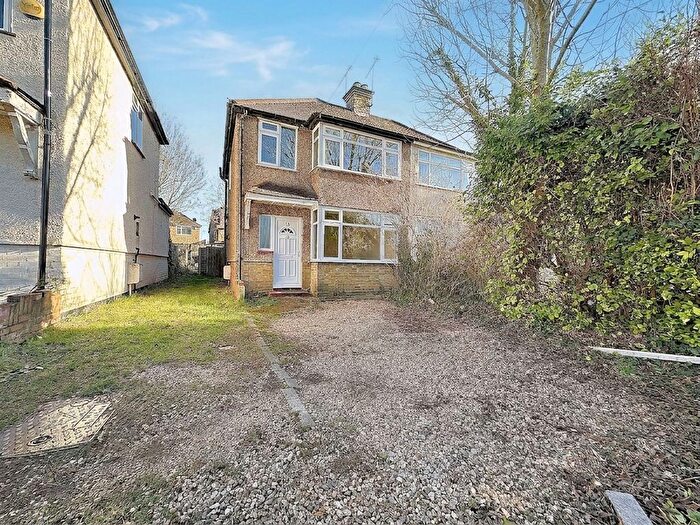 4 Bedroom Semi-Detached House To Rent In Thackeray Close, Uxbridge, UB8