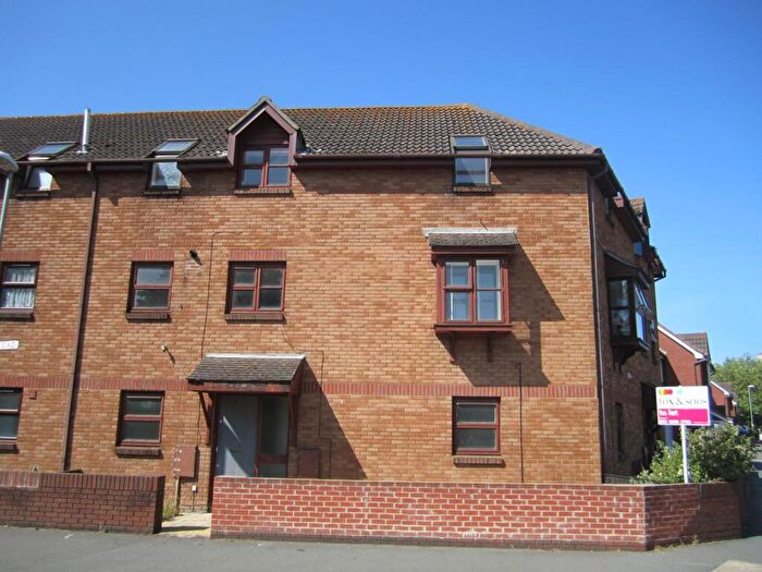 5 Bedroom House To Rent In Blackfriars Road, Southsea, PO5