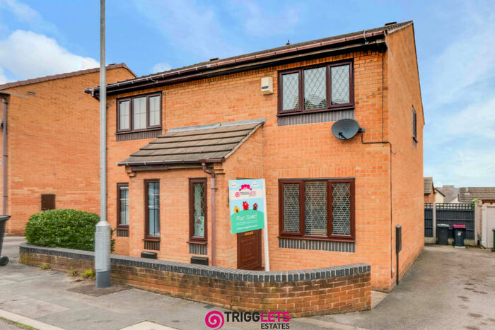 2 Bedroom Terraced House To Rent In Thornhill Place, Rotherham, South Yorkshire, S63