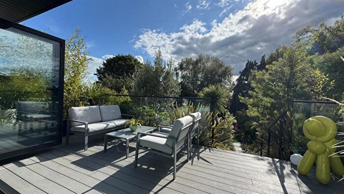 3 Bedroom Detached House To Rent In Herbert Avenue, Poole, BH12