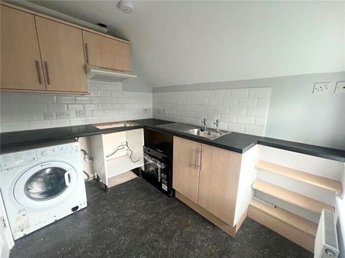 Studio To Rent In High Street, West End, Southampton, Hampshire, SO30