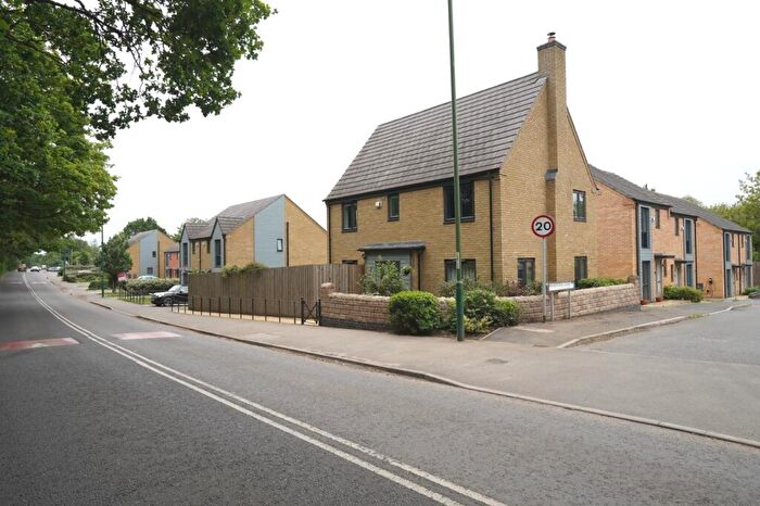 3 Bedroom Detached House For Sale In Bestwood Road, Nottingham, NG6